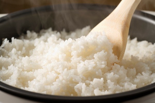 Cơm là sản phẩm từ gạo, rất dễ tiêu hóa