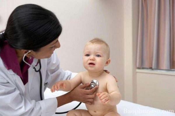 Bệnh viêm phổi ở trẻ em cần được điều trị sớm