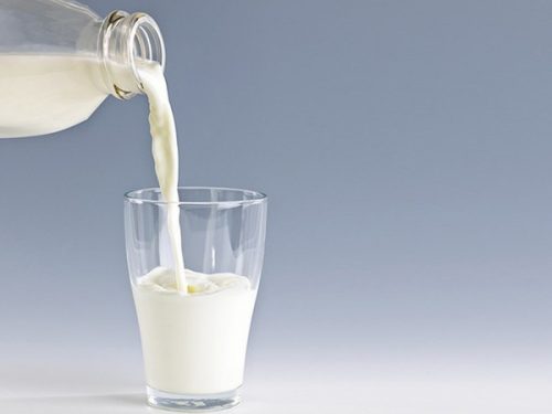 nhu cầu uống sữa tươi của trẻ