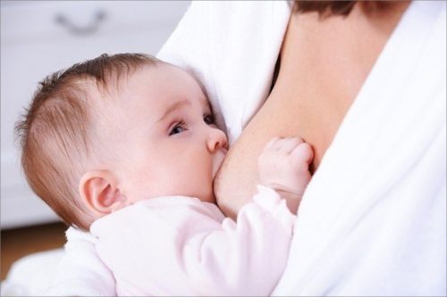 bú sữa mẹ giảm nguy cơ bệnh hô hấp