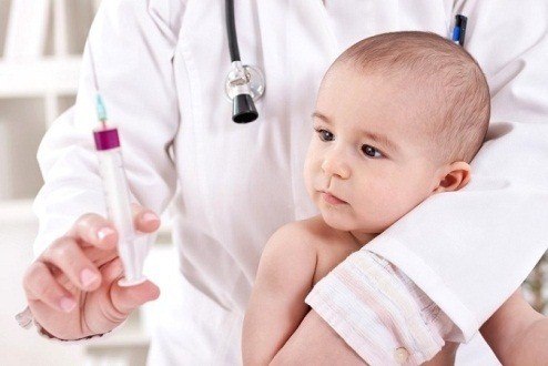 tiêm ngừa phòng ho ở trẻ sơ sinh